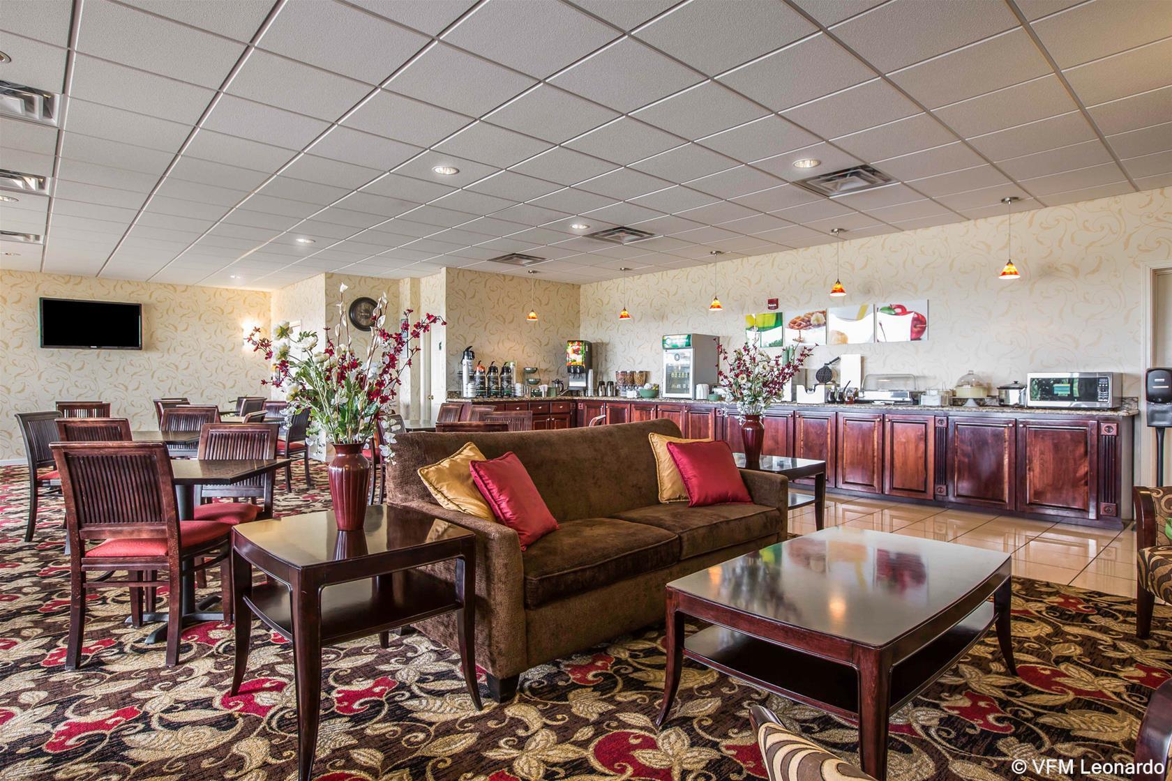 Quality Inn & Suites Near Lake Eufaula Bagian luar foto